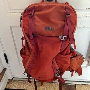 REI Trail 40 - pack women’s M